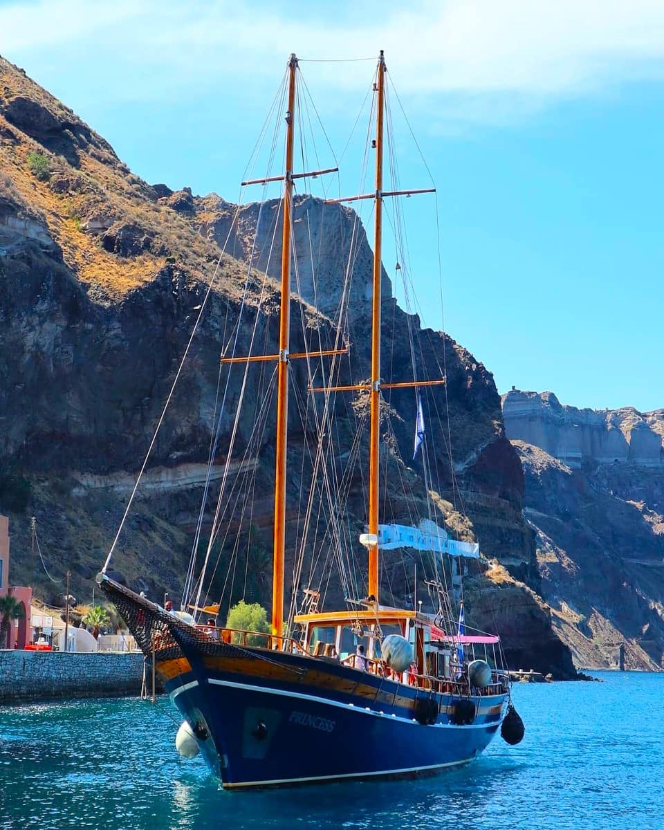 Old Port, Thira Old Port, Thira