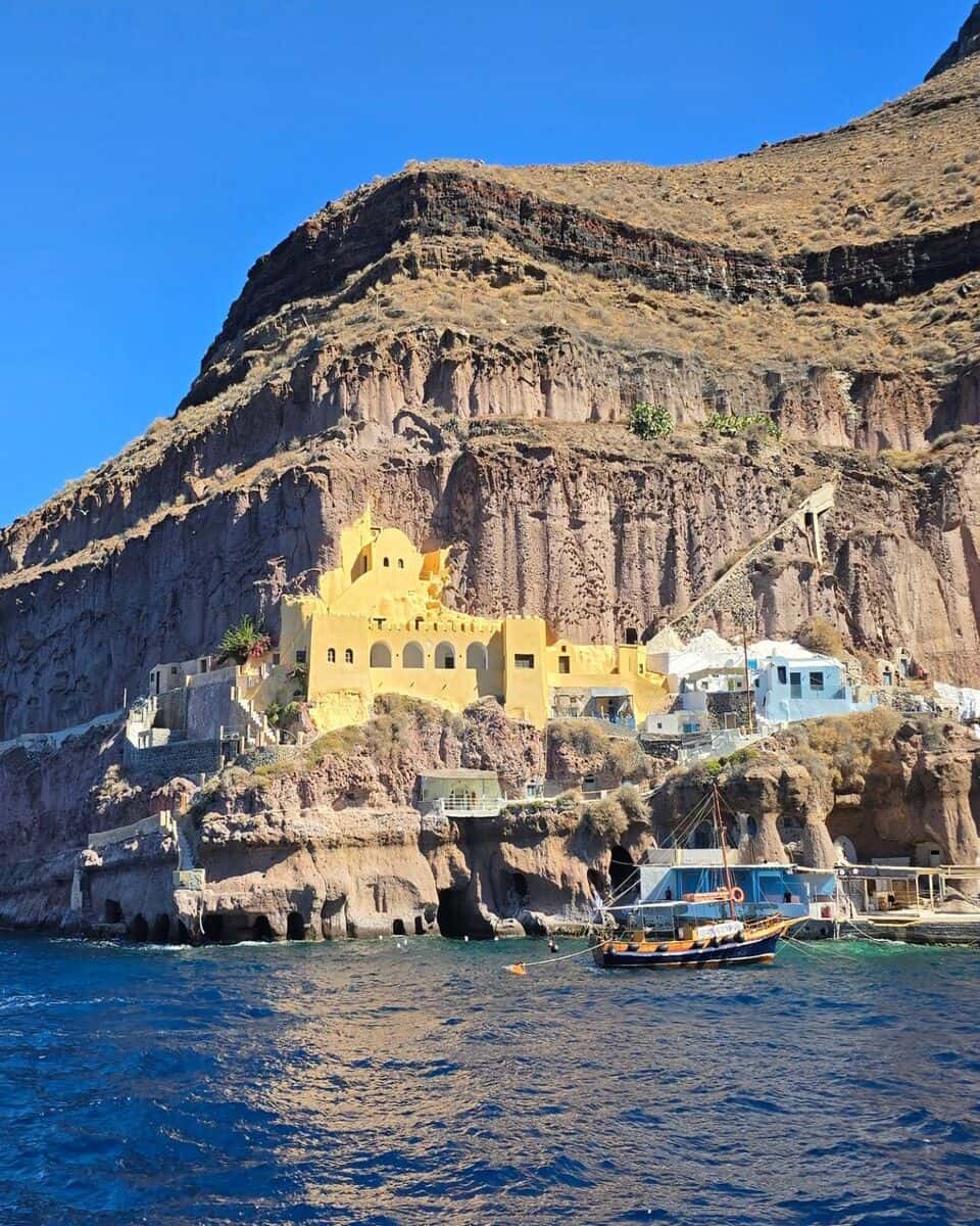Thira Thira
