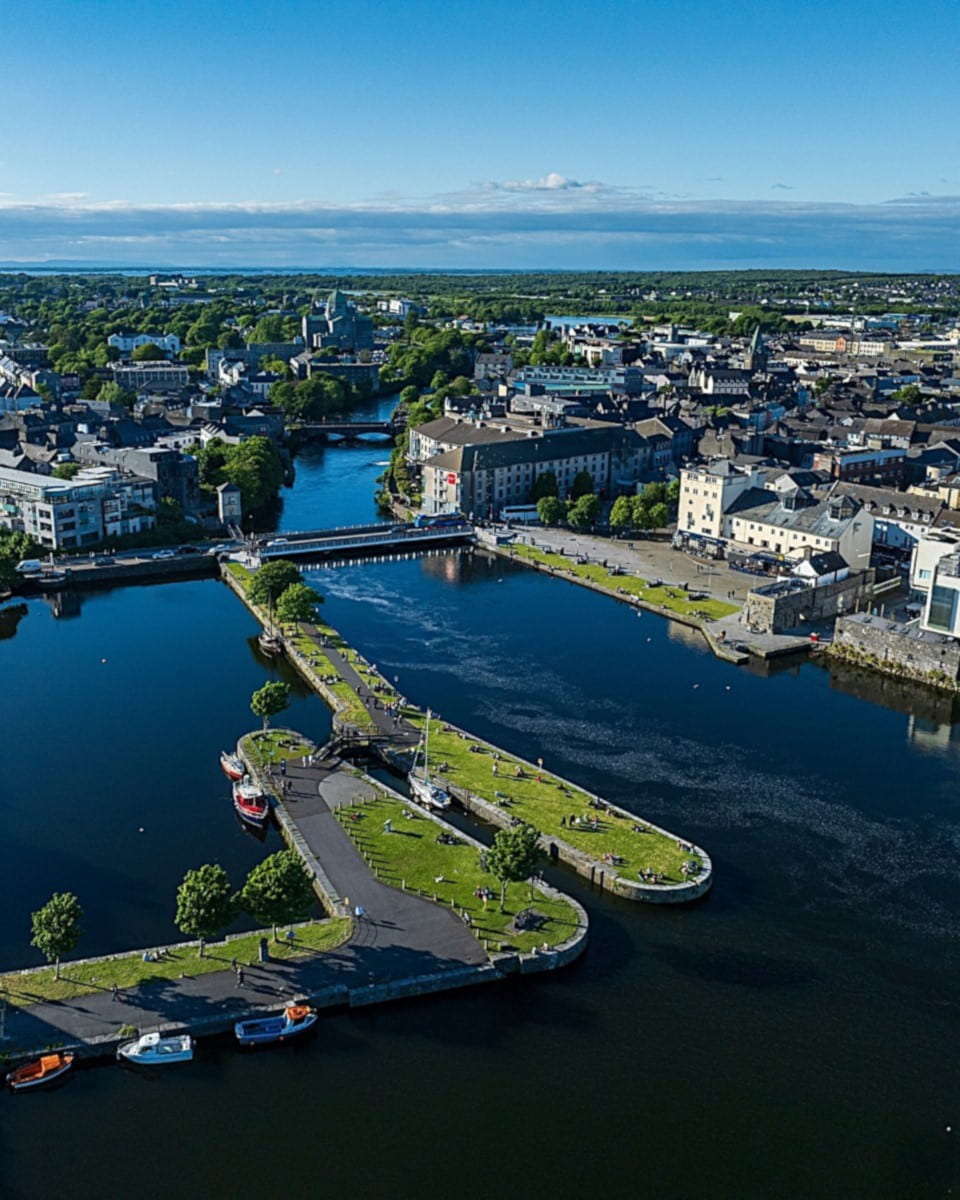 Galway, Dublin