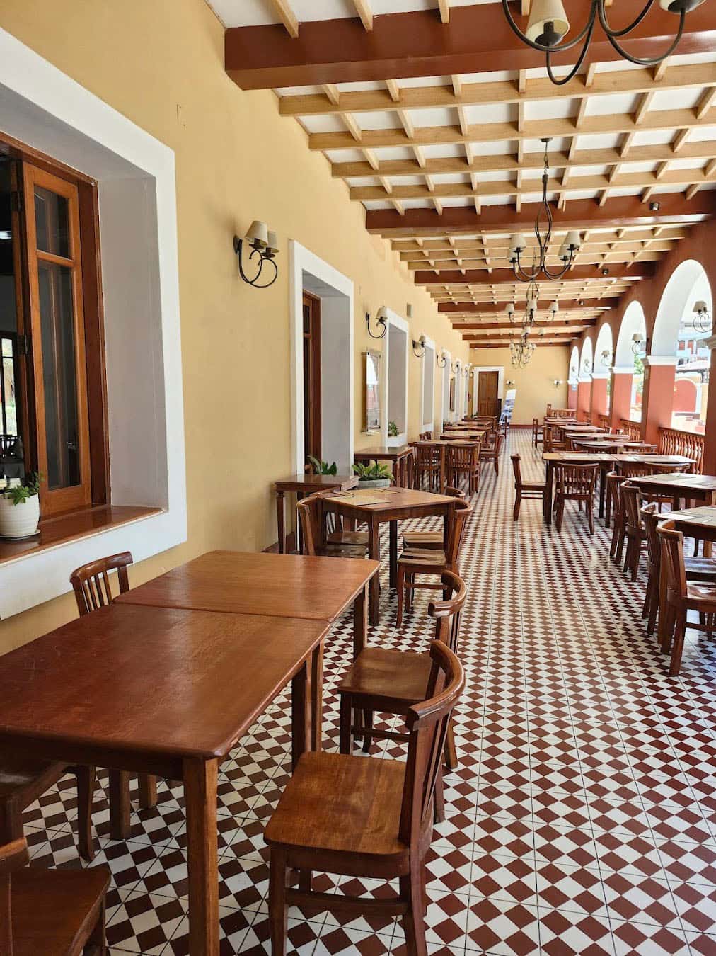 Huacachina Bar, Lima Huacachina Bar, Lima