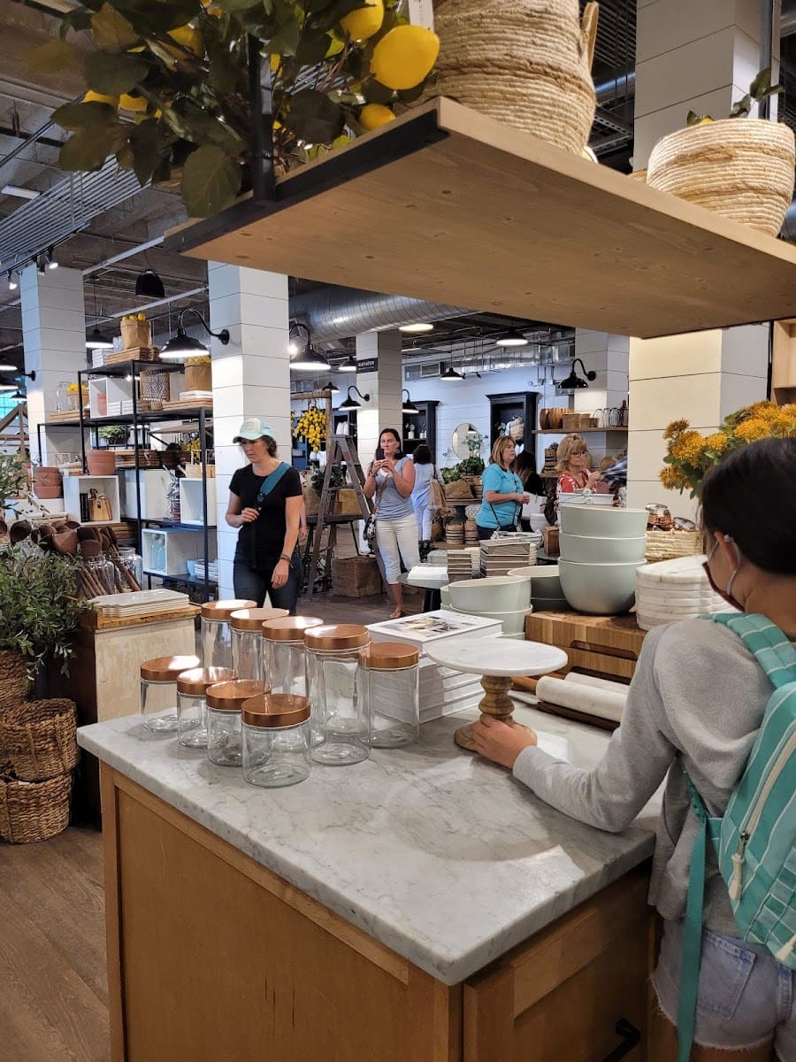Magnolia Market, Waco, Dallas Magnolia Market, Waco, Dallas