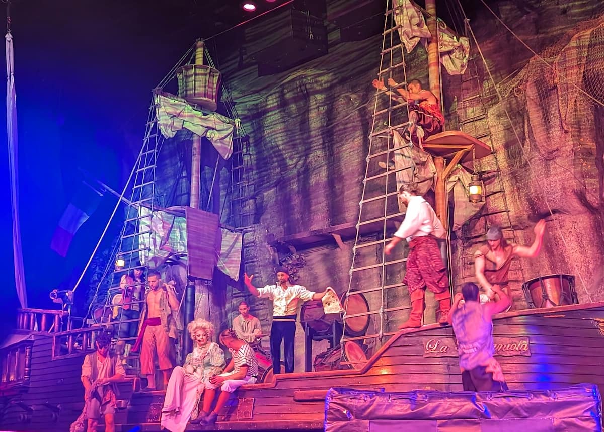 Pirates Adventure Show