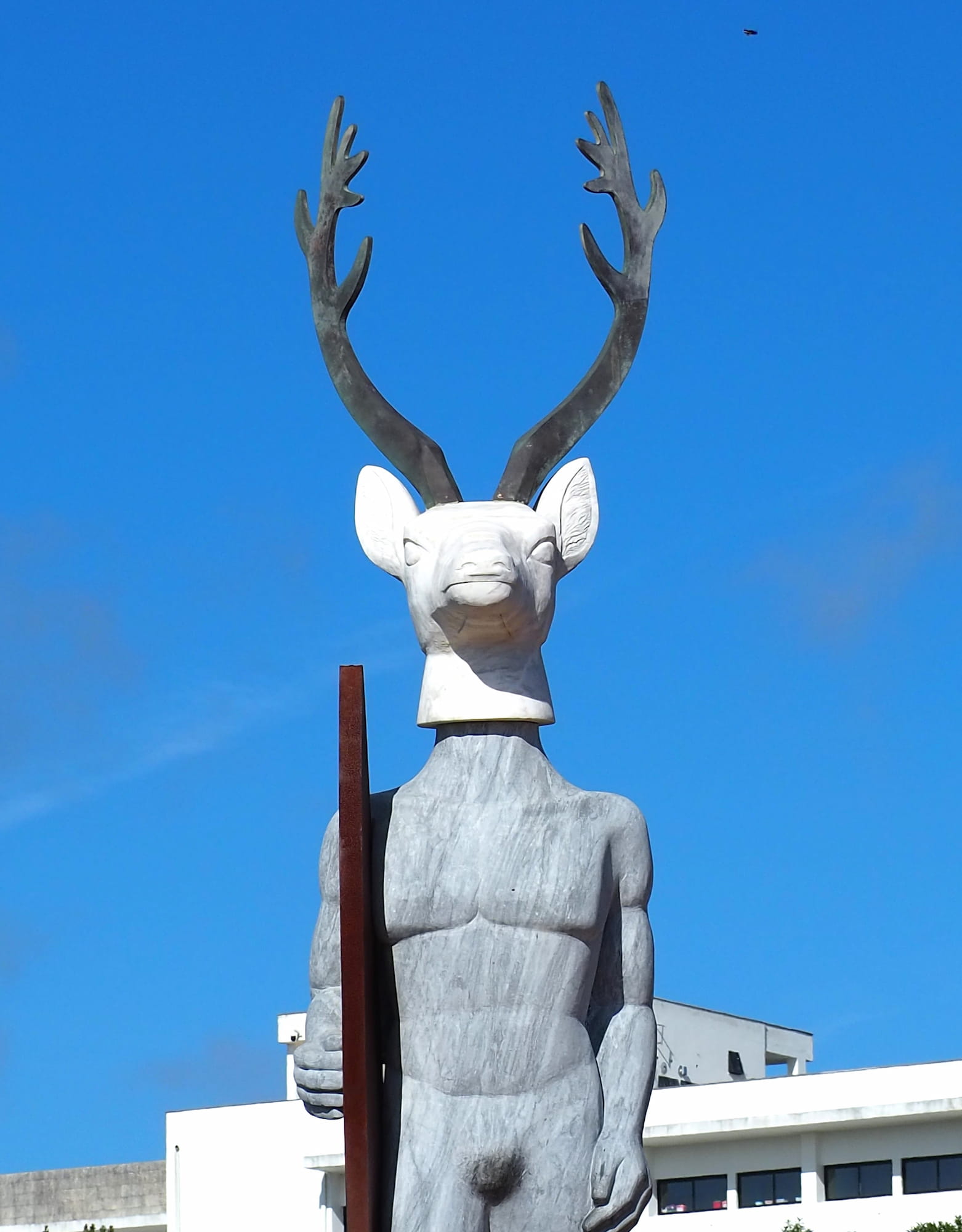 Veado Sculpture, Nazare