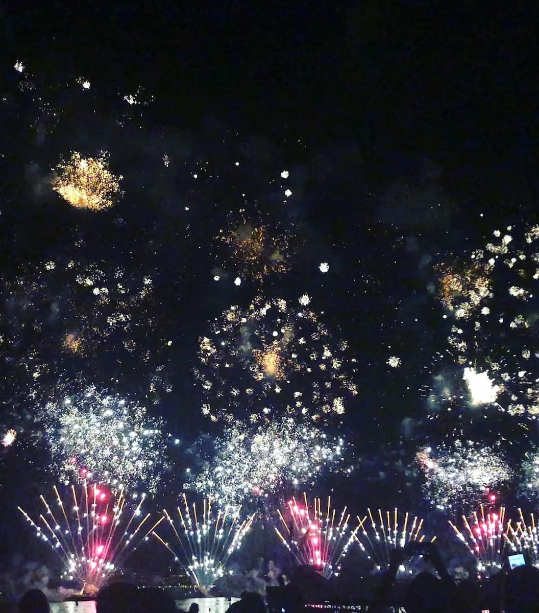 Cannes' Festival d'Art Pyrotechnique