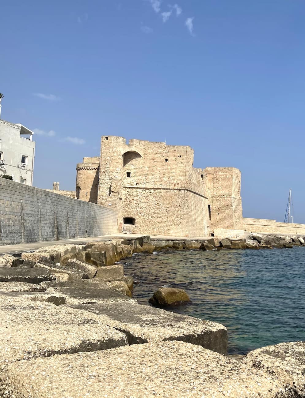 Castle of Charles V, Monopoli