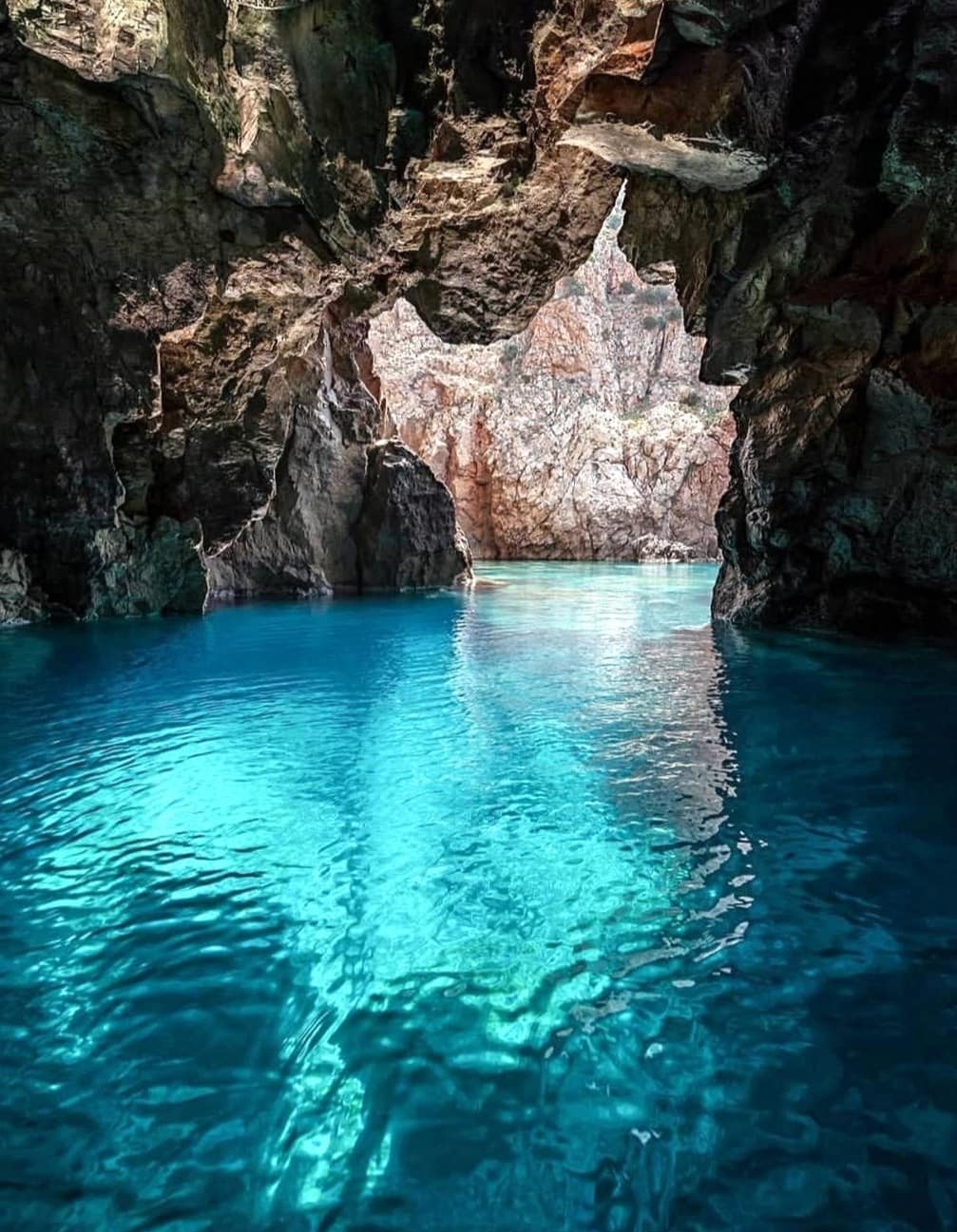 Grotta Azzurra, Polignano a Mare Grotta Azzurra, Polignano a Mare