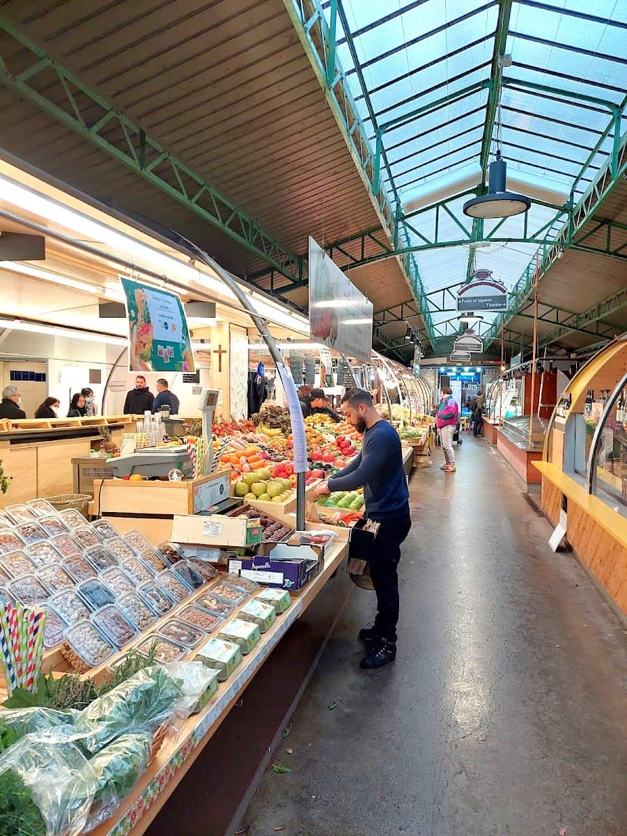 Marché des Enfants Rouges, Le Marais