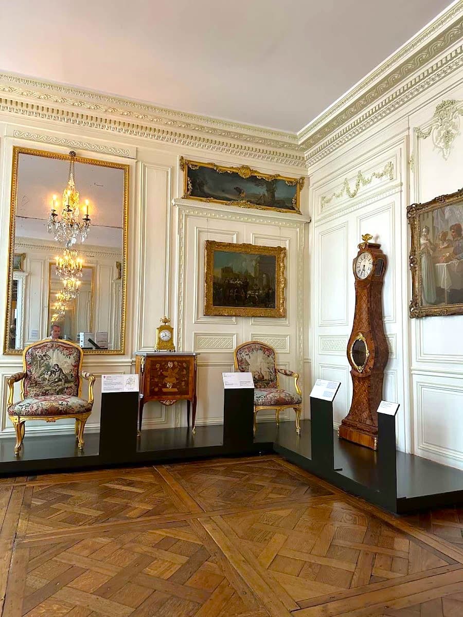 Inside of Musée Carnavalet, Le Marais