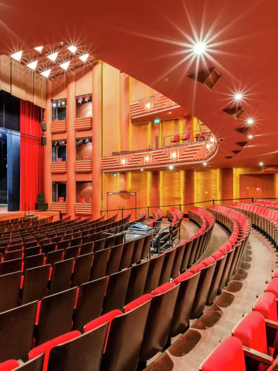Inside of Theater De Spiegel, Zwolle